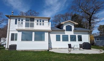 3317 S Point Augres Rd, Au Gres, MI 48703