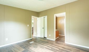 195 Farmer St, Bedford, IN 47421