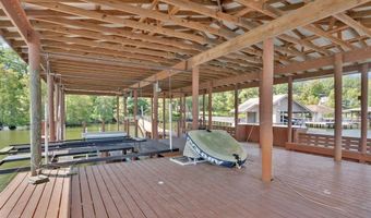 5617 S Lakeshore Dr, Shreveport, LA 71119