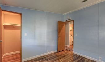 561 Dolphin Cir, Barefoot Bay, FL 32976