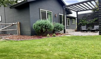 220 Parkside Dr, Bellevue, ID 83313