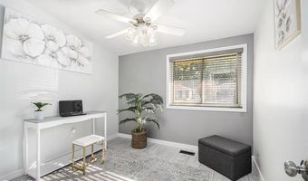 9720 Seavitt Dr, Allen Park, MI 48101