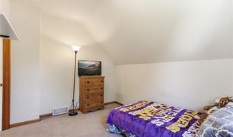 765 E Main St, Anoka, MN 55303