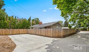 7308 W Maxwell Dr, Boise, ID 83704