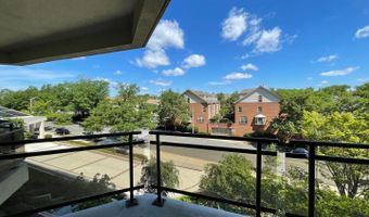1530 KEY Blvd 326, Arlington, VA 22209