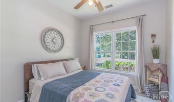 225 Camelot Dr, Athens, GA 30606