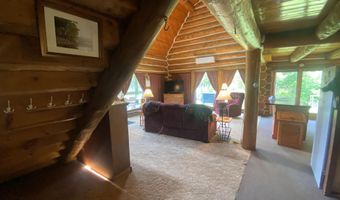 64 S Main St, Athens, ME 04912