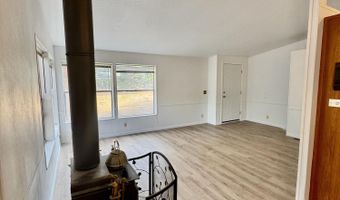 19124 River Woods Dr, Bend, OR 97702