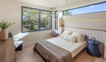 410 N Acacia Ave, Solana Beach, CA 92075