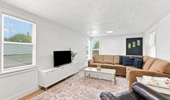 516 Lincoln St, Ainsworth, IA 52201