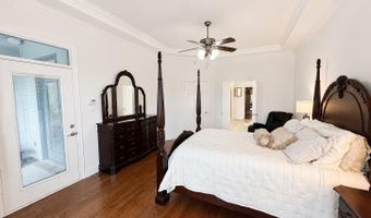 11001 Shoreline Dr, Baton Rouge, LA 70809