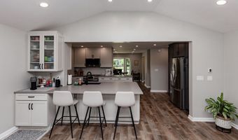 701 Garden Rd, Ames, IA 50010