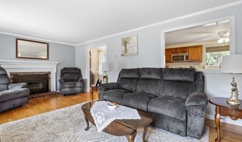 479 Donald St, Bedford, NH 03110