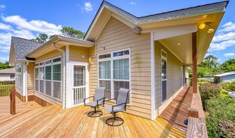 115 Lakeside Ln, Bainbridge, GA 39819