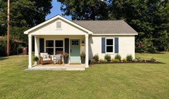 313 S 7th St, Amory, MS 38821