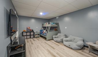 4 Gibson Ln, Cape May Court House, NJ 08210