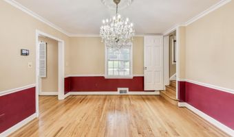9326 W PARKHILL Dr W, Bethesda, MD 20814