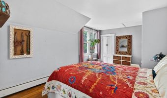 53 Central St, Ashburnham, MA 01430