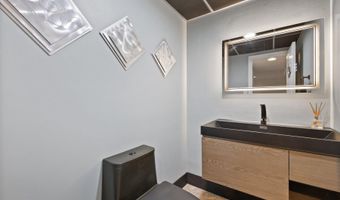 13700 FRANKFORT Ct, Rockville, MD 20853