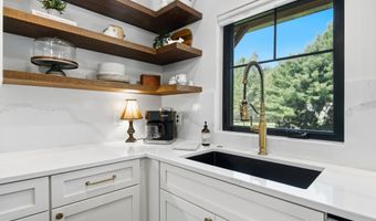 11215 Appleridge Trl, Alden, MI 49612