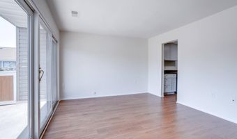 5766 VILLAGE GREEN Dr 10/5766, Alexandria, VA 22309