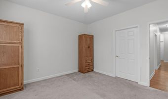 232 Eyam Hall Ln, Apex, NC 27502