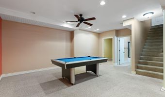 2850 Lee Marie Dr, Adrian, MI 49221