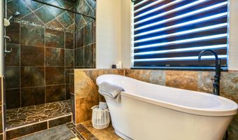 2410 Quail Run Blvd, Aberdeen, SD 57401