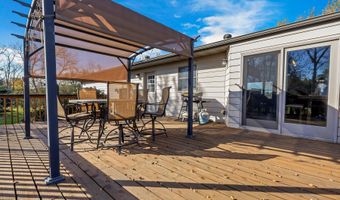 38397 Richmond Heights Dr, Aberdeen, SD 57401