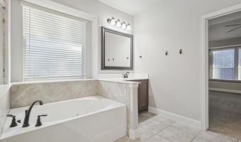 901 Glendale Dr, Anna, TX 75409