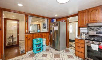 304 Oak St, Angola, IN 46703