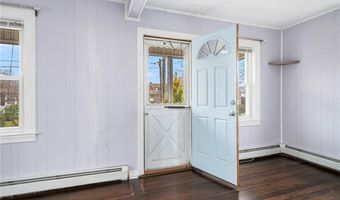 60 Fraser St, East Providence, RI 02914