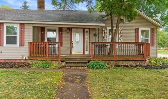 108 POND St, Amherst, WI 54406