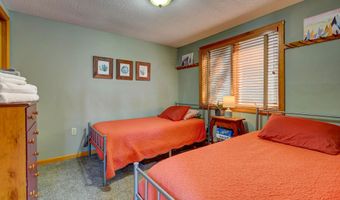 38 Iron Ledge Rd, Bartlett, NH 03812