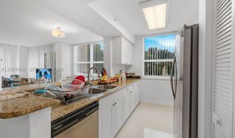 19501 W Country Club Dr 309, Aventura, FL 33180