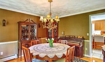 235 Holly Hills Ln, North Kingstown, RI 02874