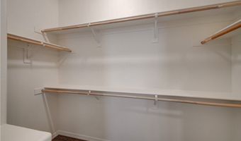 11428 Belmont Lake Dr 102, Las Vegas, NV 89135