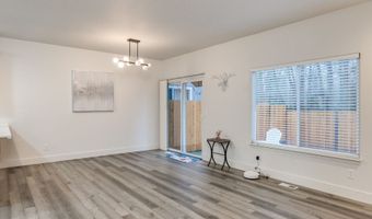 18067 SW NIKS Dr, Beaverton, OR 97003