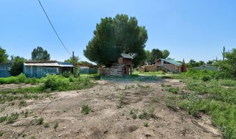 250 Valle Grande Rd, Bosque Farms, NM 87068