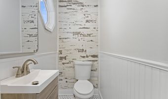 46 S Seas Ct, Barnegat, NJ 08005