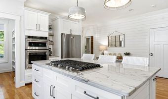 18 Three Flipper Trl, Bald Head Island, NC 28461