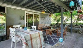 5 Van Gogh Ln, Airmont, NY 10901