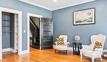 218 Lancaster St, Albany, NY 12210