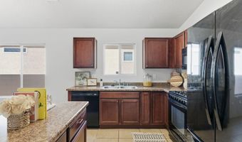 905 CRISTANOS Dr, Bernalillo, NM 87004