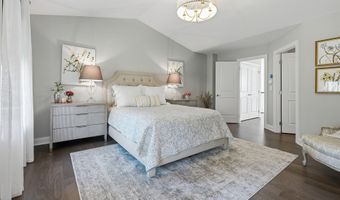39 Brentwood Cir 39, Danbury, CT 06810