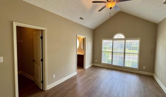 21946 Williamsburg Dr, Athens, AL 35613