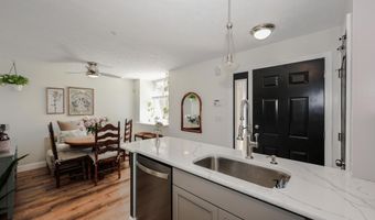 18 Suffolk Ct 159, Bedford, NH 03110