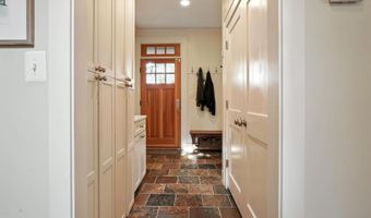 416 E ALEXANDRIA Ave, Alexandria, VA 22301