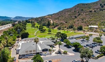 1718 Tecalote Dr 14, Fallbrook, CA 92028