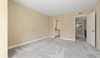 5700 Baltimore Dr 153, La Mesa, CA 91942